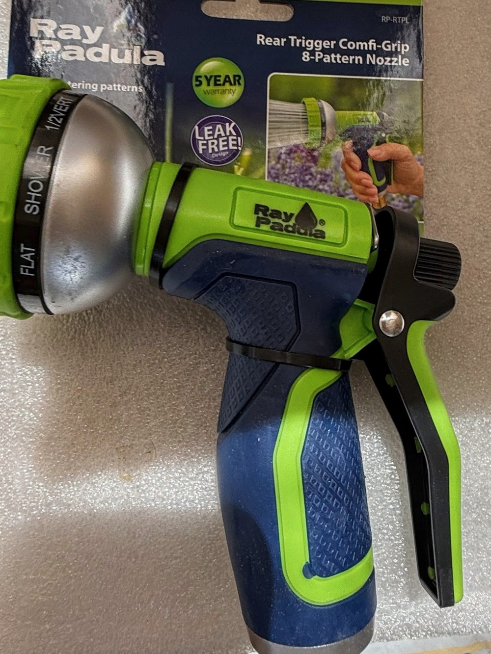 Green & Blue Spray 8 Pattern Nozzle